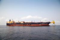 NKP, stockeur GPL NKS2 récupérant le butane et le propane ce qui permet d'éviter le torchage, champ en eaux profondes de Nkossa