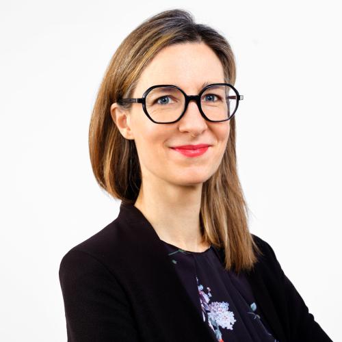 © TotalEnergies Manon DUMONTIER, Responsable Relations Investisseurs, spécialiste ESG, TotalEnergies